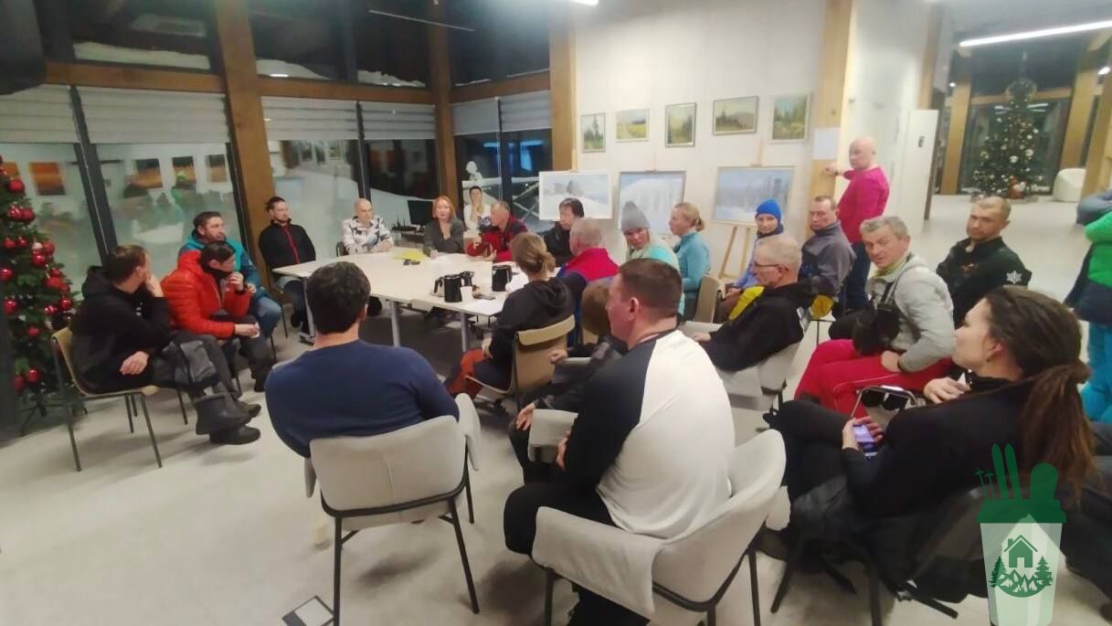 В Шерегеше состоялся первый диалог власти, крупного бизнеса и инструкторов. Что-то пошло не так