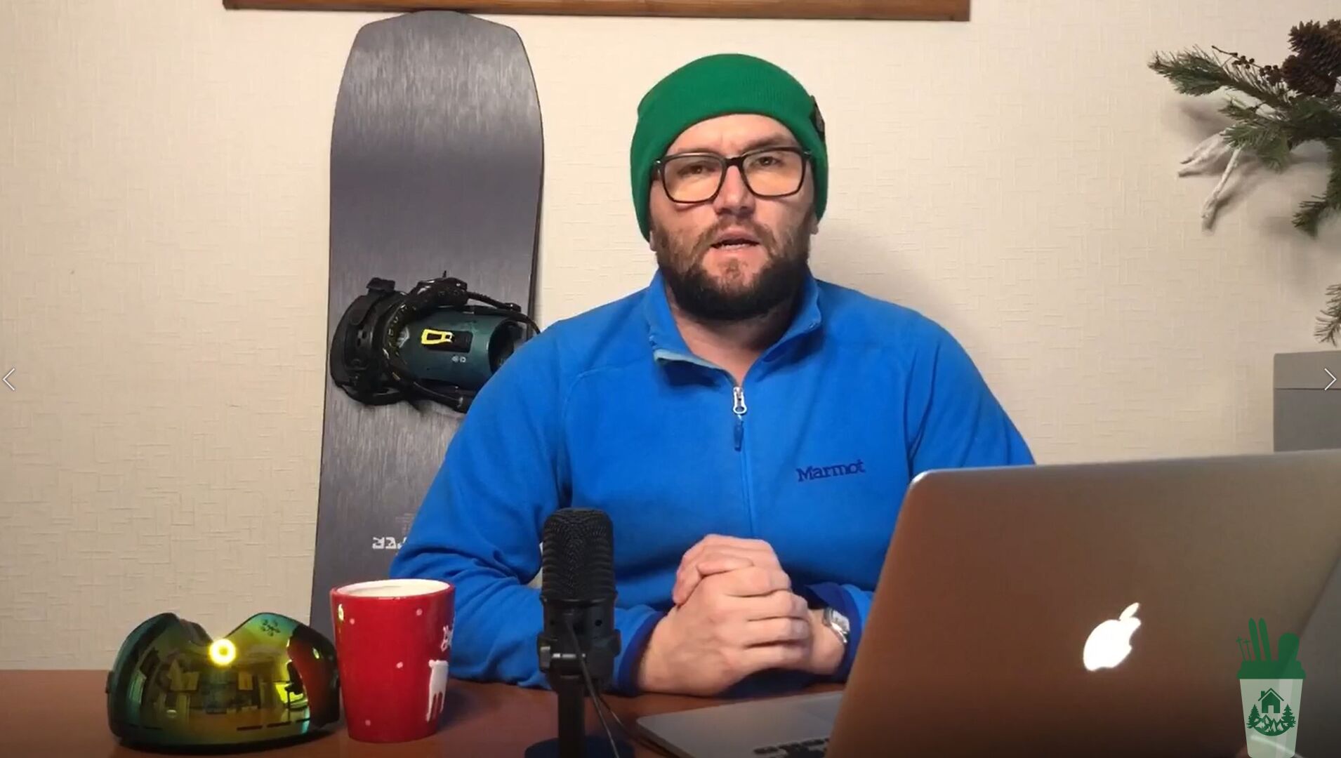 «Нас разделили на официальных и чёрных». Инструктор записал обращение к коллегам